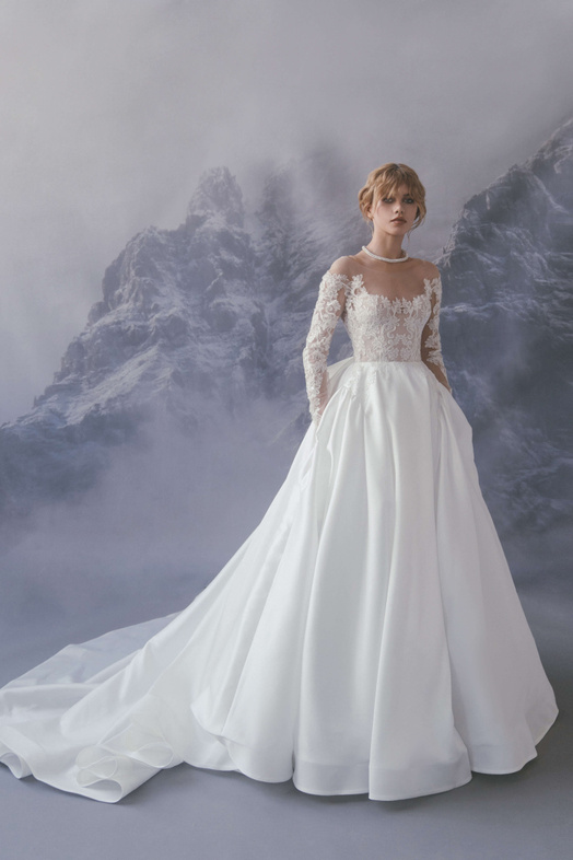 Купить свадебное платье «Арлея» Бламмо Биамо из коллекции Сказка 2022 года в салоне «Мэри Трюфель»