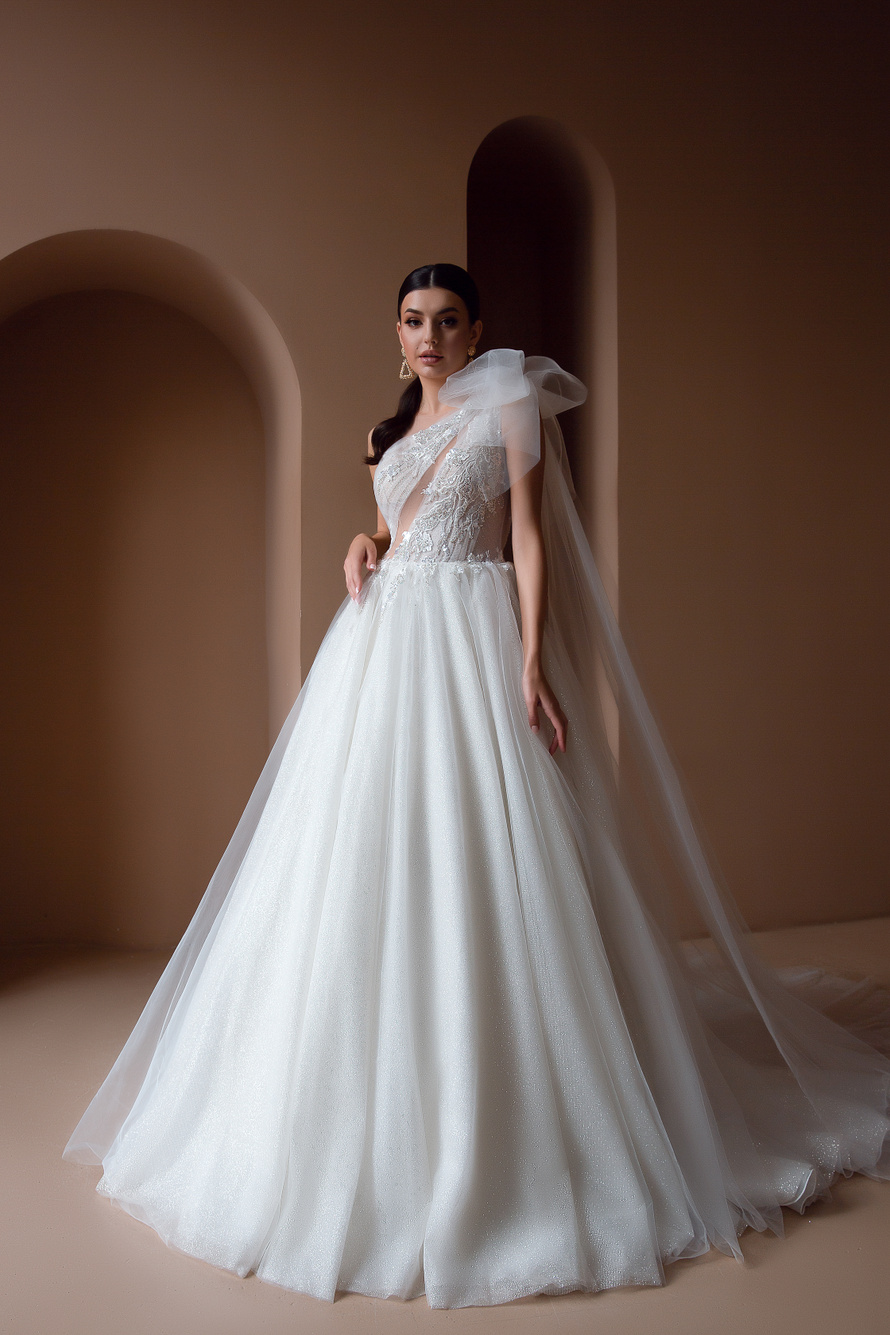 Купить свадебное платье Селестина Армония из коллекции 2021 года в салоне «Мэри Трюфель»