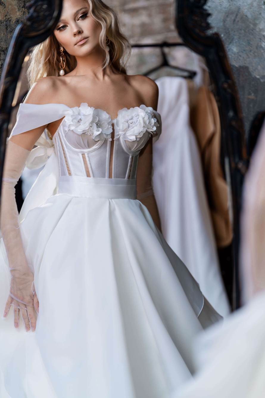 Купить свадебное платье «Этери» Анже Этуаль из коллекции Старлайт 2023 года в салоне «Мэри Трюфель»