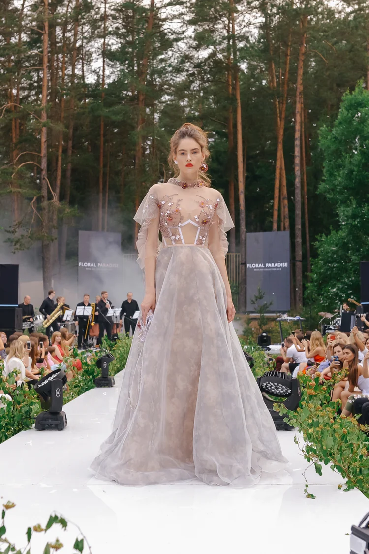 Купить свадебное платье «Шелдон» Рара Авис из коллекции Флорал Парадайз 2018 года в салоне «Мэри Трюфель» Шелдон