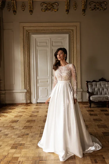 Купить свадебное платье «Блэки» Эстелавия из коллекции 2024 года в салоне «Мэри Трюфель» Блэки