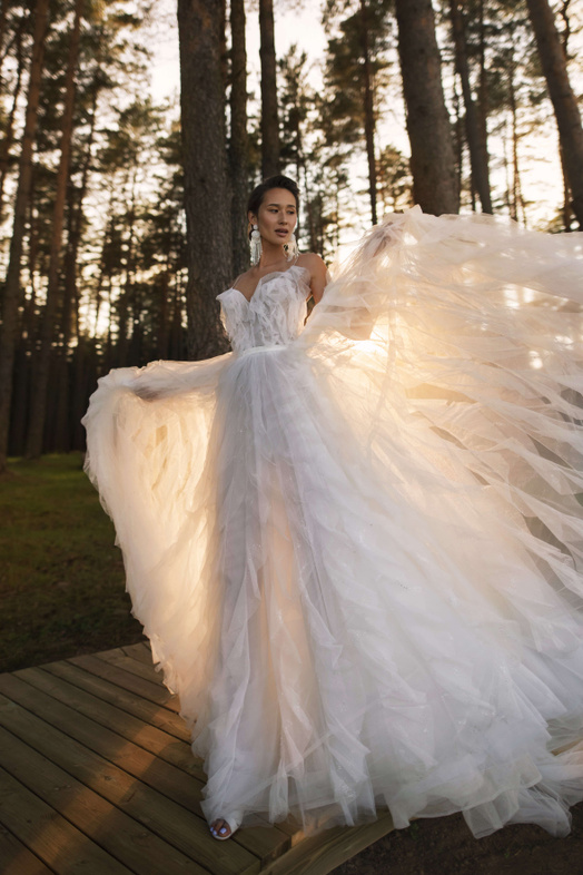 Купить свадебное платье «Орландо» Бламмо Биамо из коллекции Нимфа 2020 года в Нижнем Новгороде