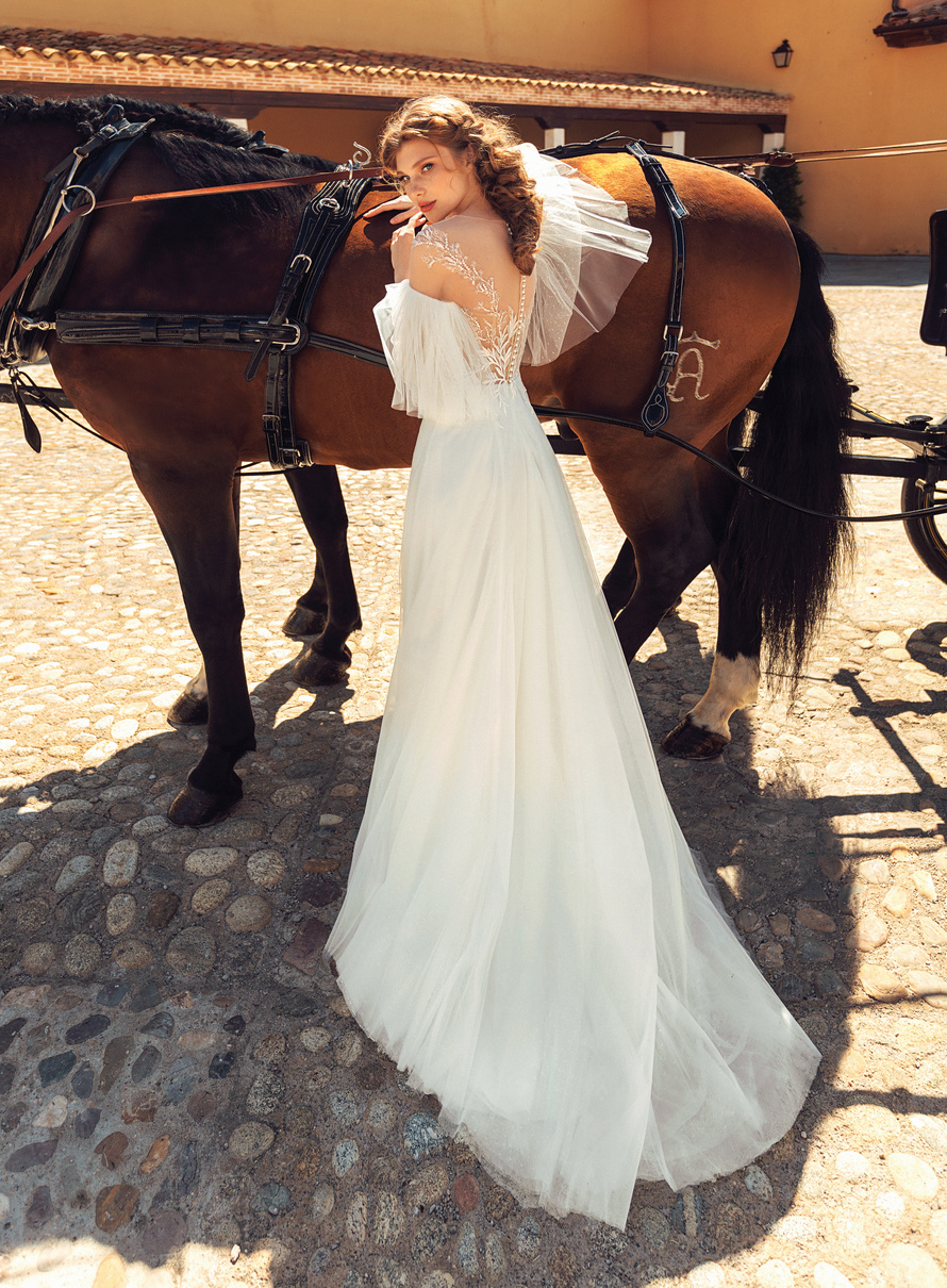 Купить свадебное платье «Диана» Татьяны Каплун из коллекции «Вайлд Винд 2019» в салоне