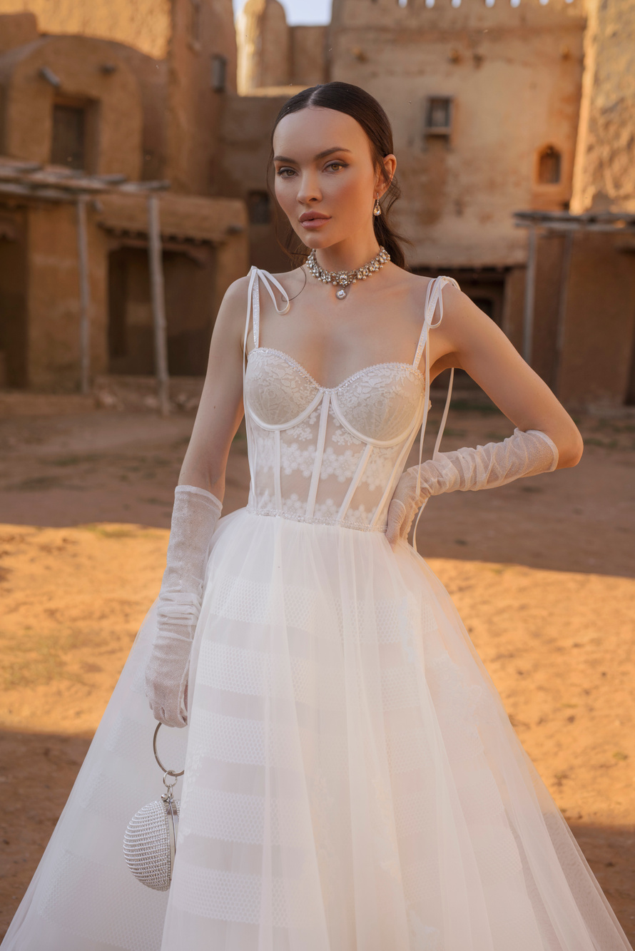 Купить свадебное платье «Алерия» Кукла из коллекции Азия 2023 года в салоне «Мэри Трюфель»
