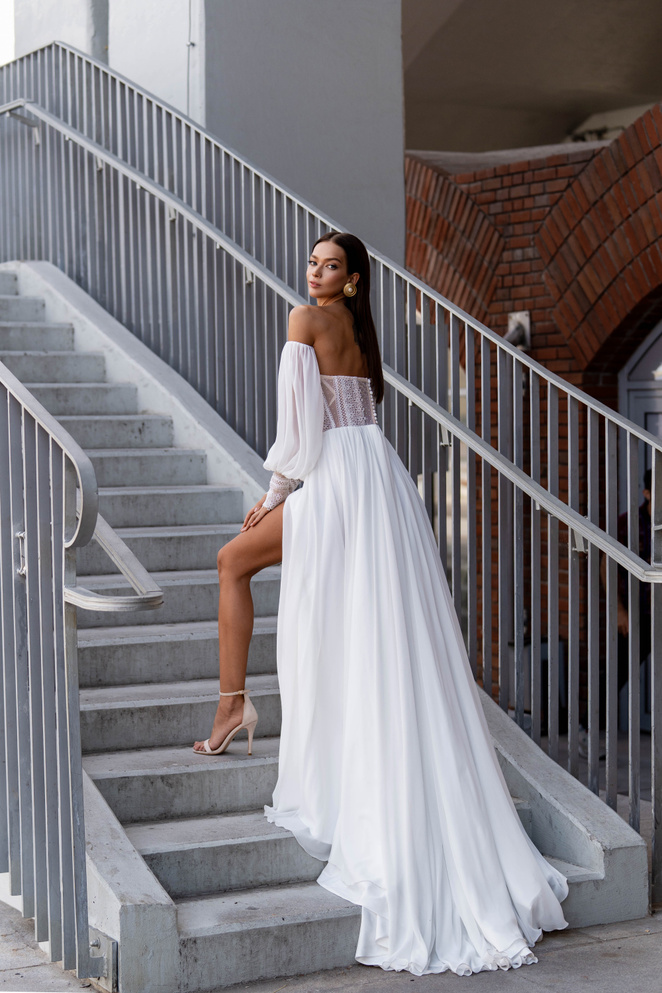 Купить свадебное платье «Джада» Сонеста из коллекции 2023 года в салоне «Мэри Трюфель»
